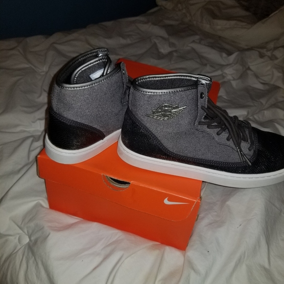 Jordan - Picture 4 of 6